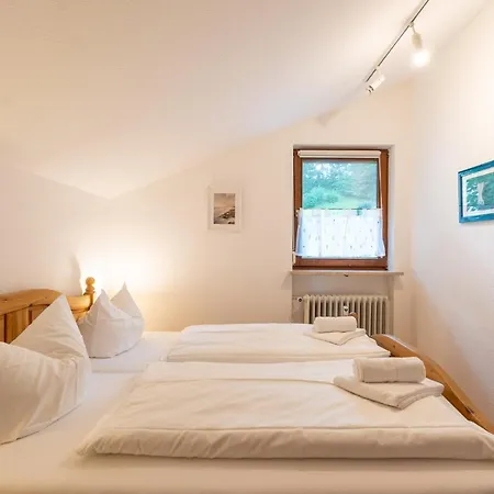 Panorama Apartment *